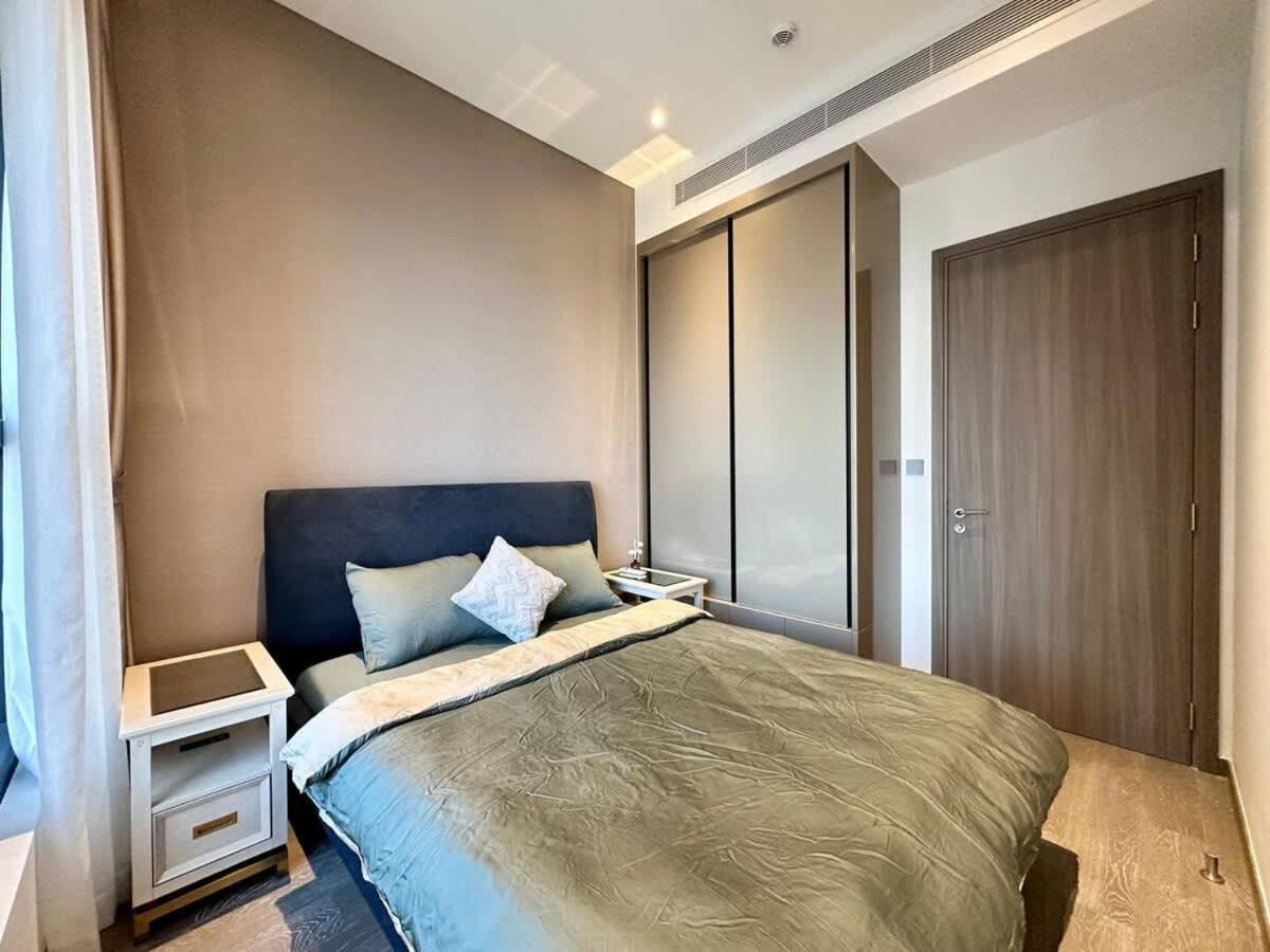 Apartment Luxury 2bd Rooftop Bar & Pool In Saigon Center Ho Chi Minh City