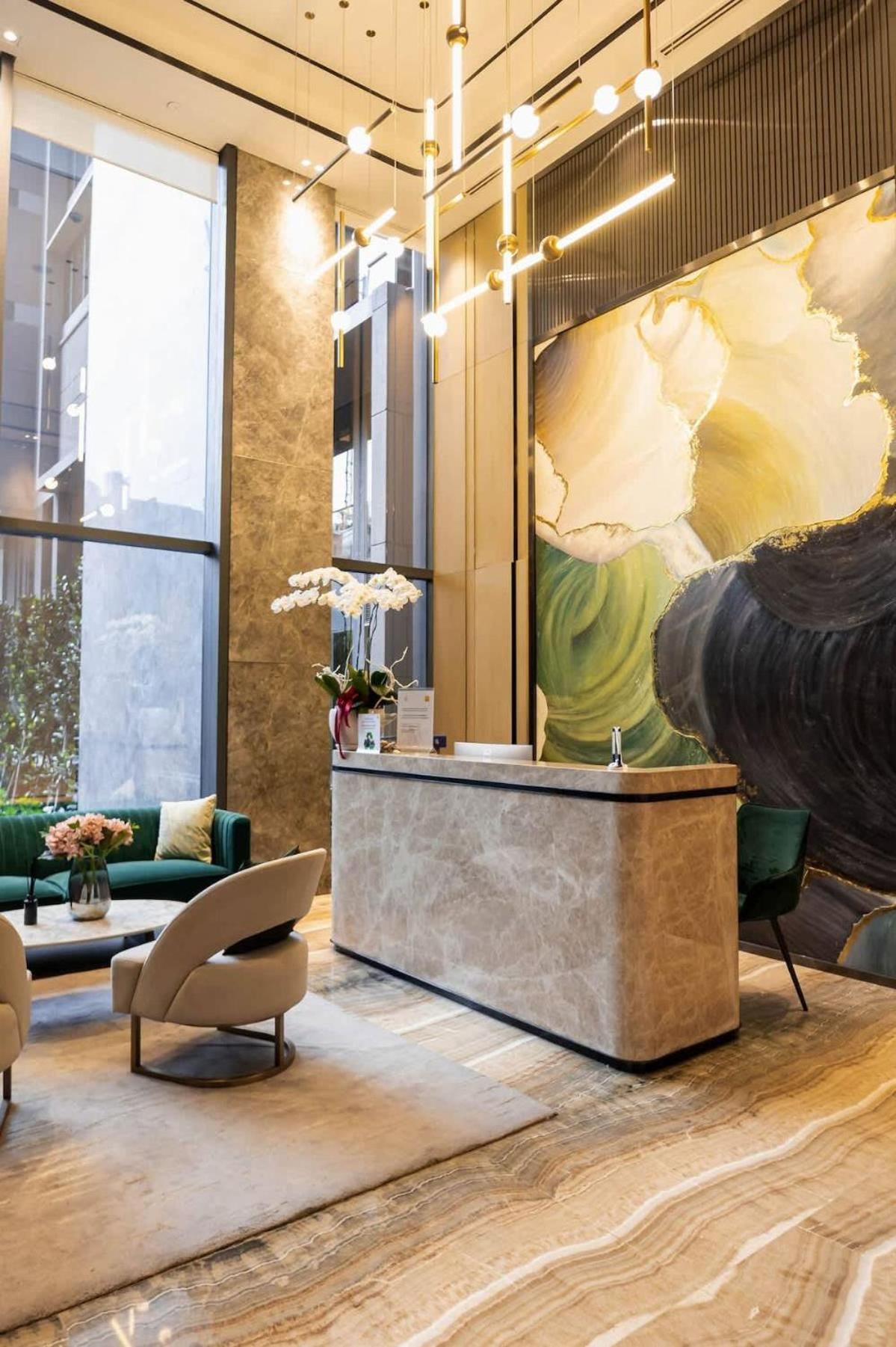 Luxury 2bd Rooftop Bar & Pool In Saigon Center Ho Chi Minh City
