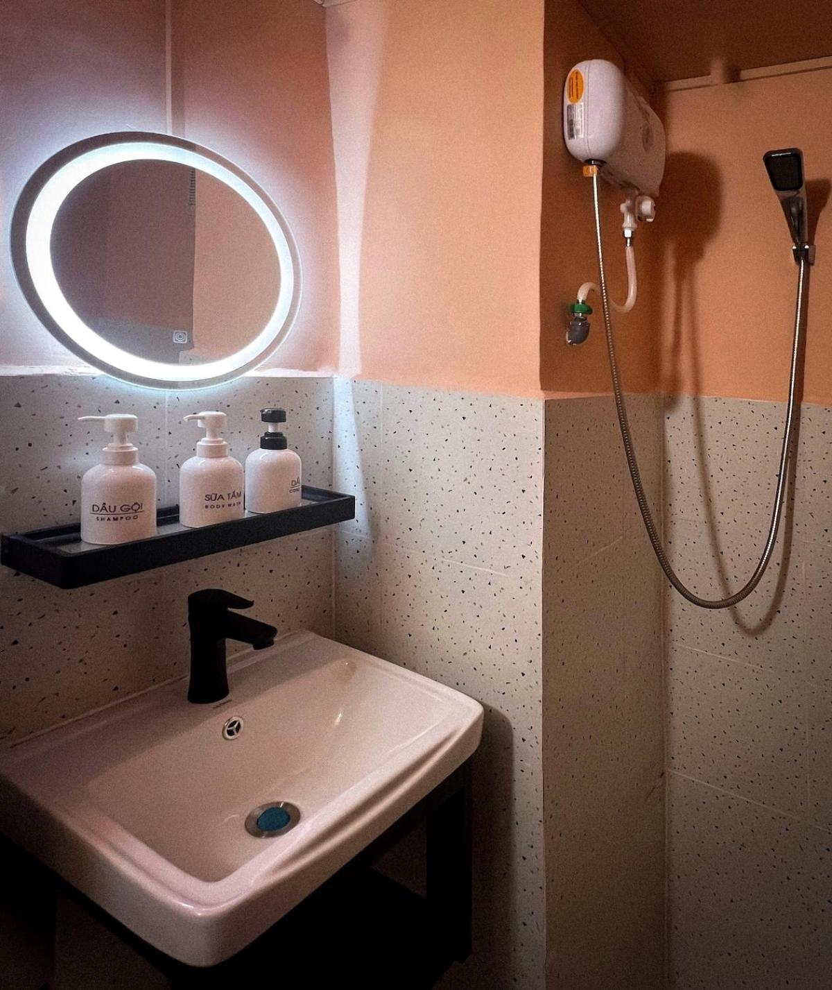 Limited Offer !!! Little Cozy & Loft - 400m To Metro Benthanh Apartment