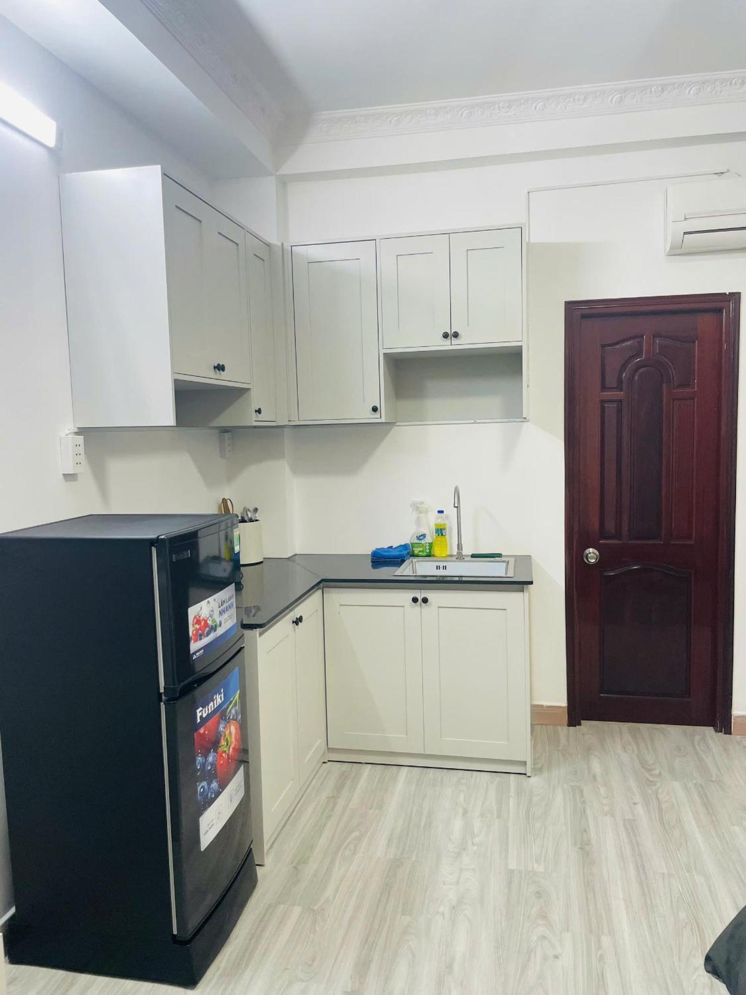 Night Owl - Thu Khoa Huan Guest house