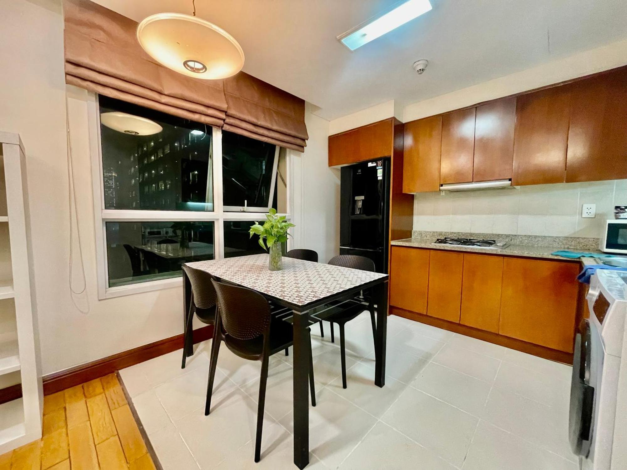 The Manor 1 Bedroom 64sqm Apt, Good Location, Free Rooftop Pool