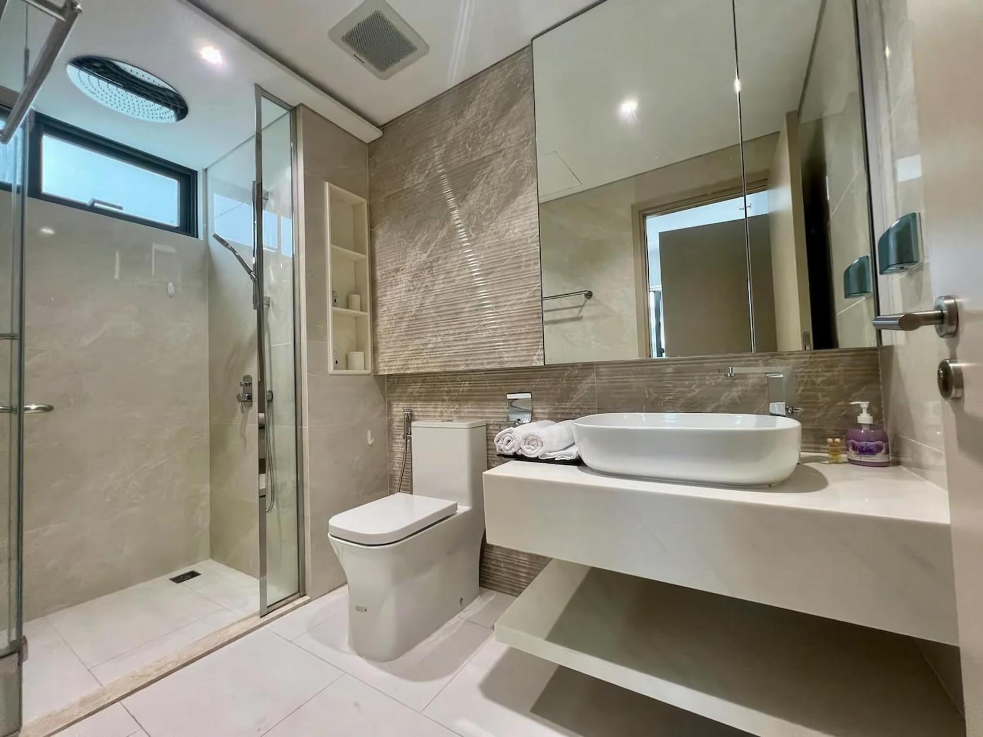 Apartment The Antonia - Korea Town D7 *