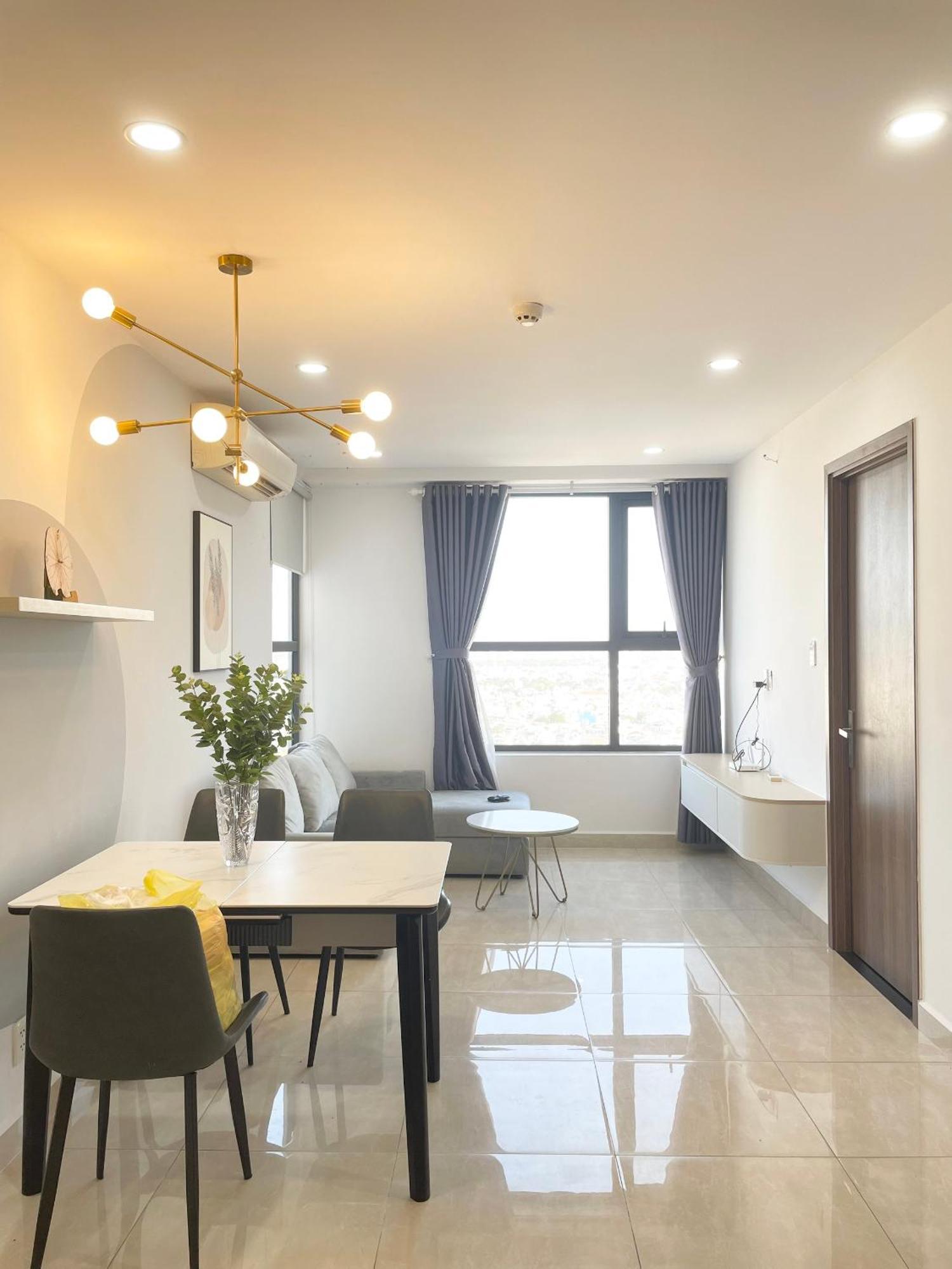 1 Bedroom Full Furnished With Gym, Swimming Pool, Supermarket At Centana District 2 * Ho Chi Minh City
