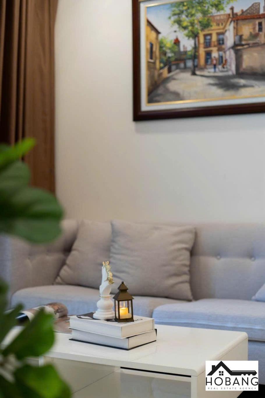 Alex's Luxe Retreat Apartment