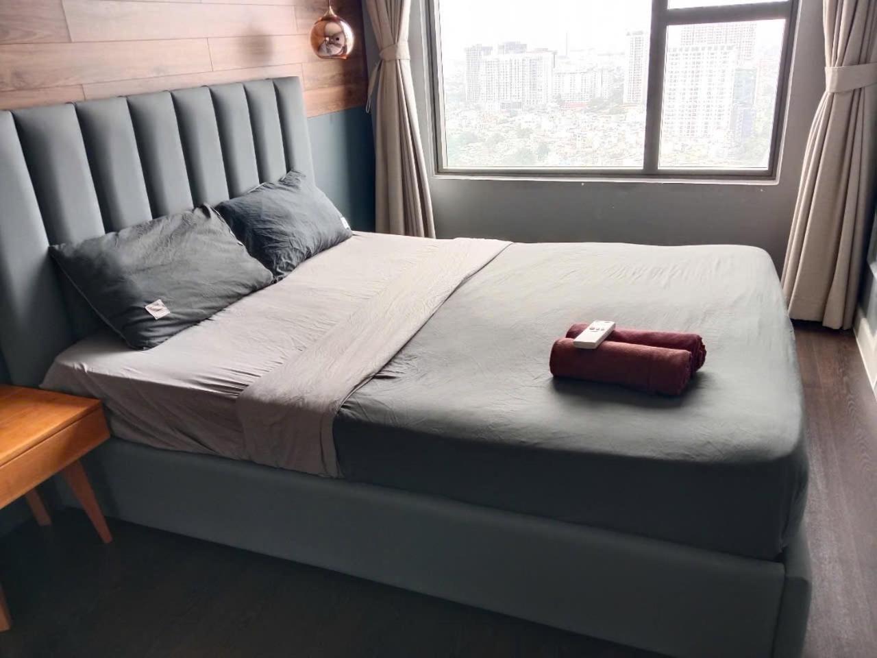 With Me Saigon - Rivergate Building Apartment *