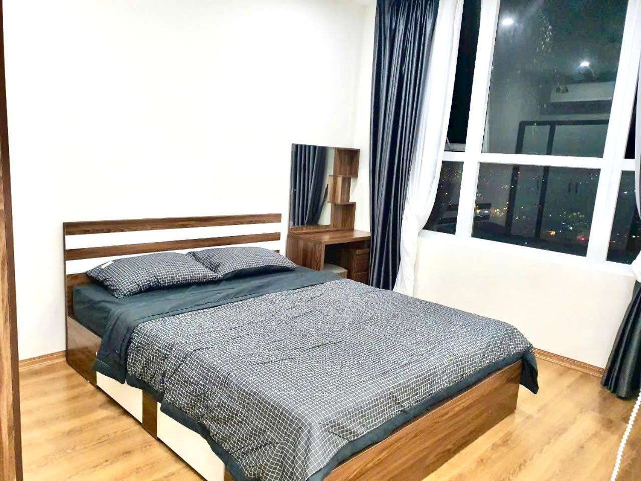 Apartment Ho Cao Cap Imperial Place *