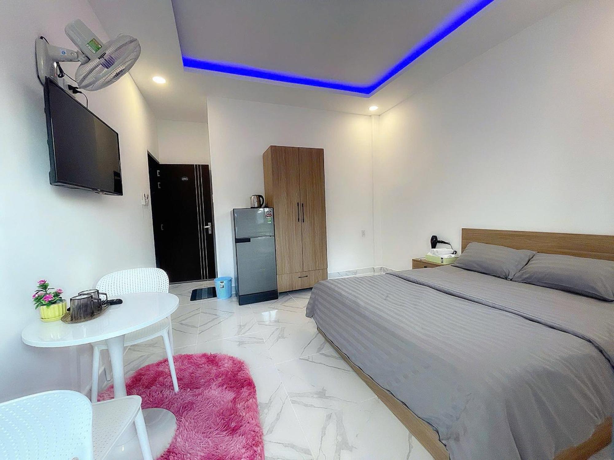 1br Near Bui Vien Balcony & Washer 25