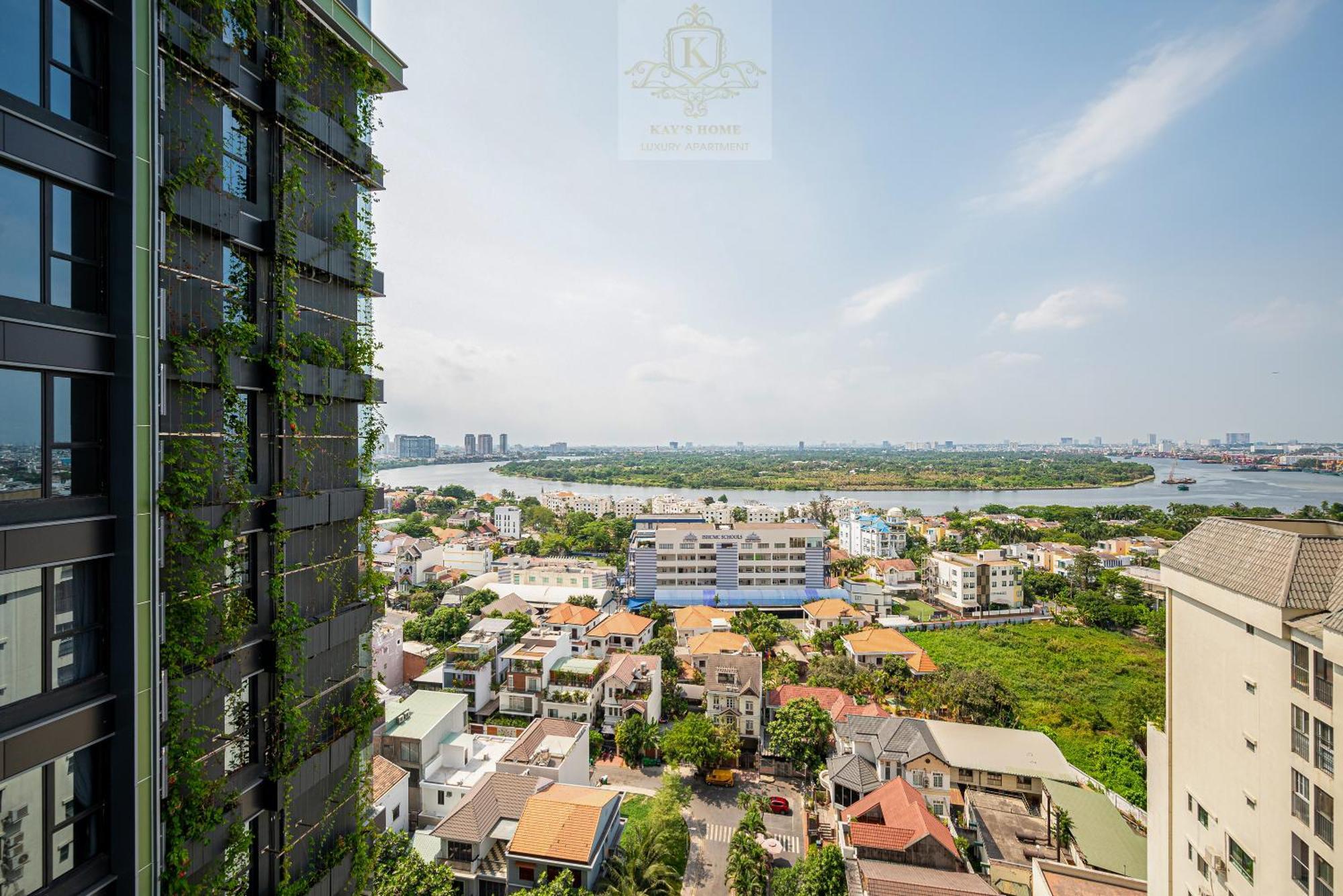The Lumiere Riverside Oasis Hotel
