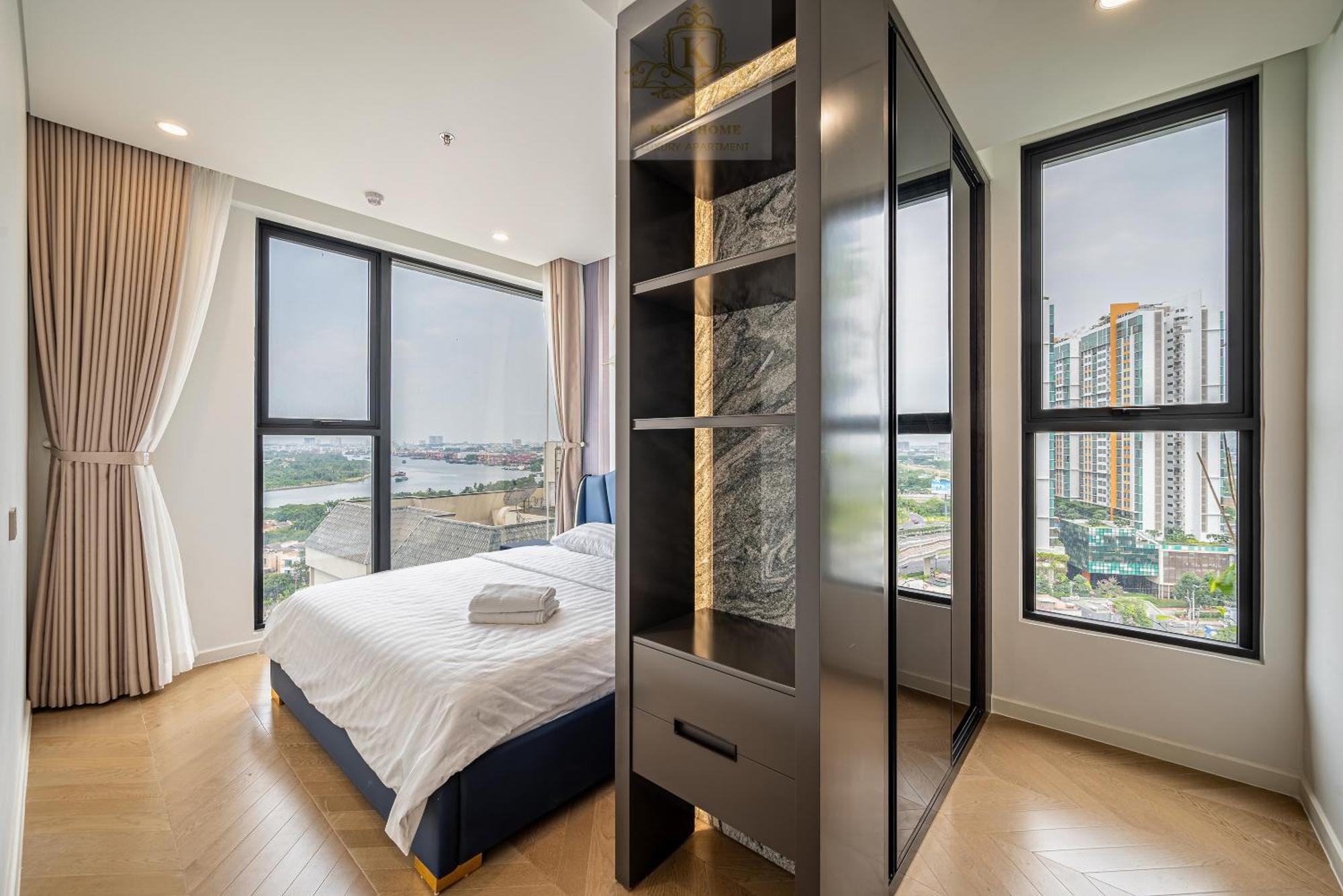 Khách sạn The Lumiere Riverside Oasis TP. Hồ Chí Minh