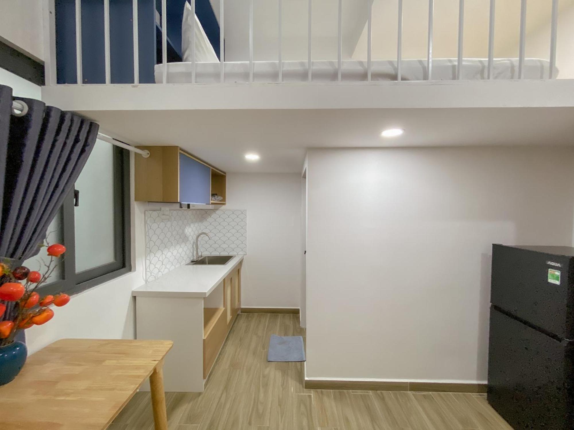 Khách sạn hẻo lánh Urbanest *