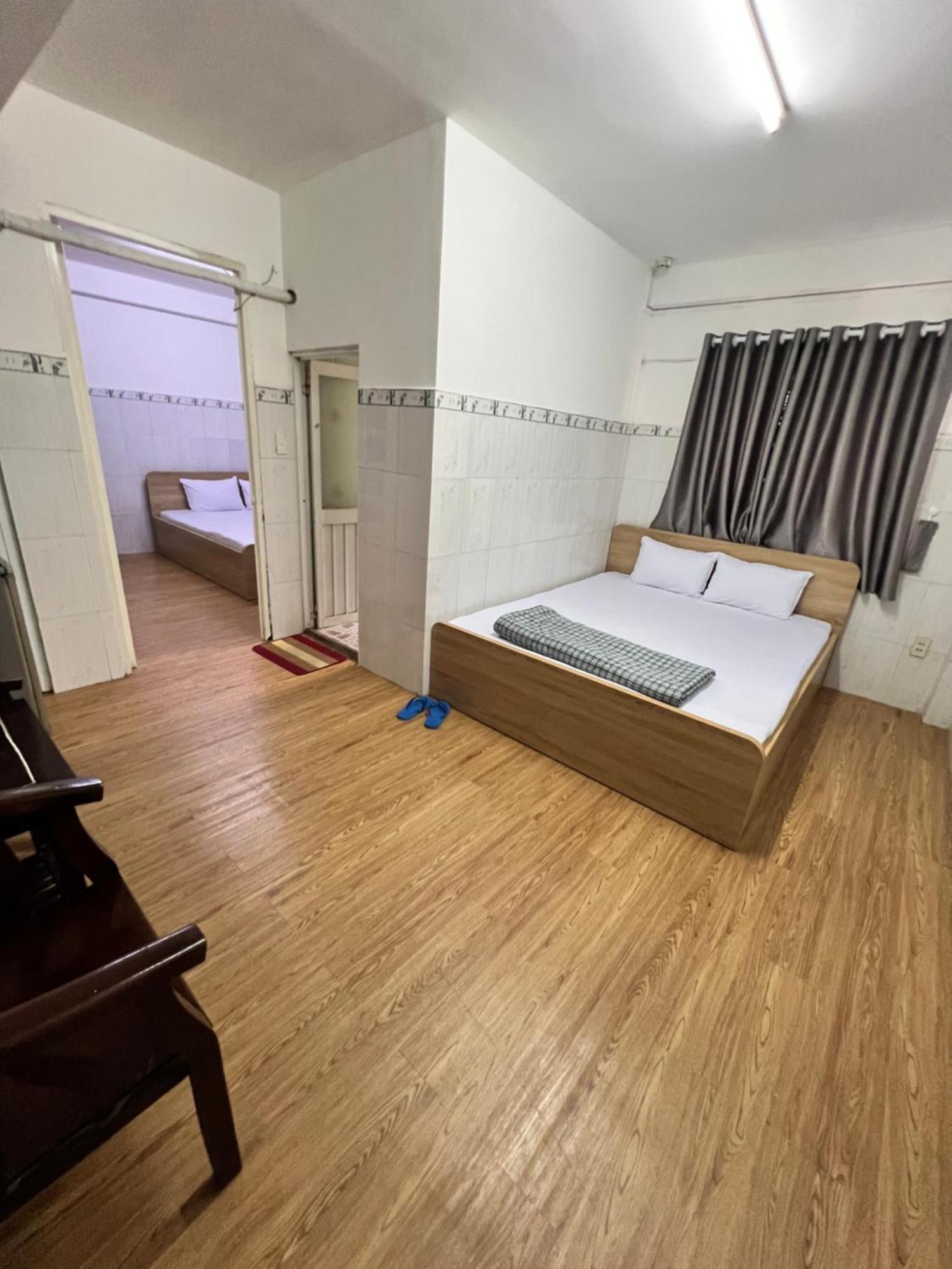 Khach San Hoang Nhan Hotel