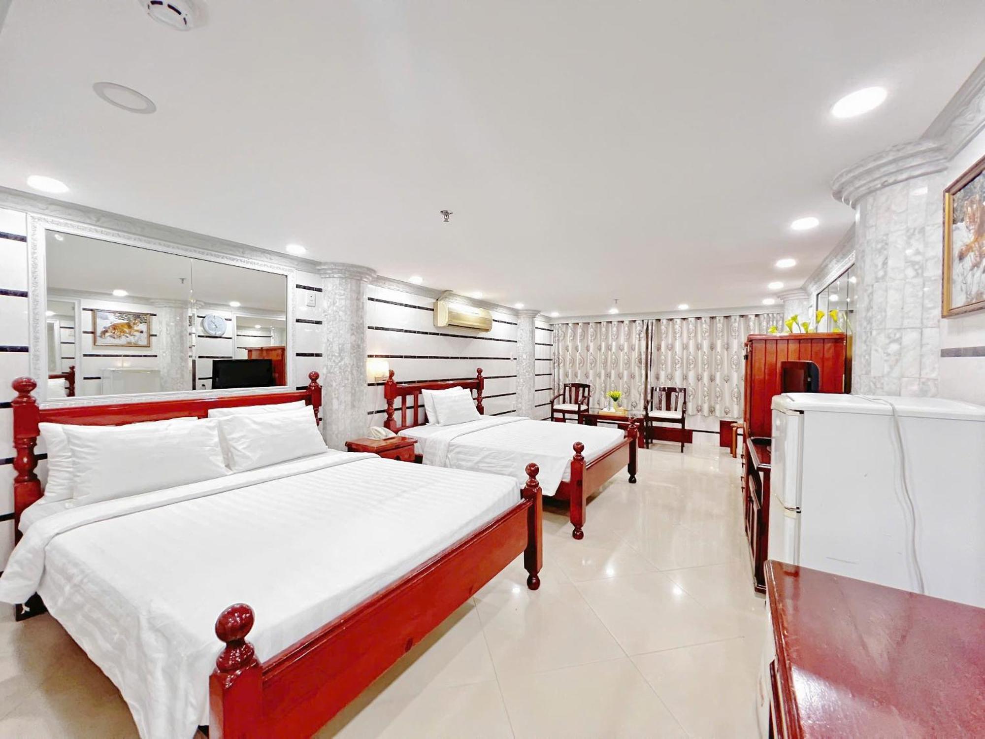 Hotel K&t - Center Saigon 2*