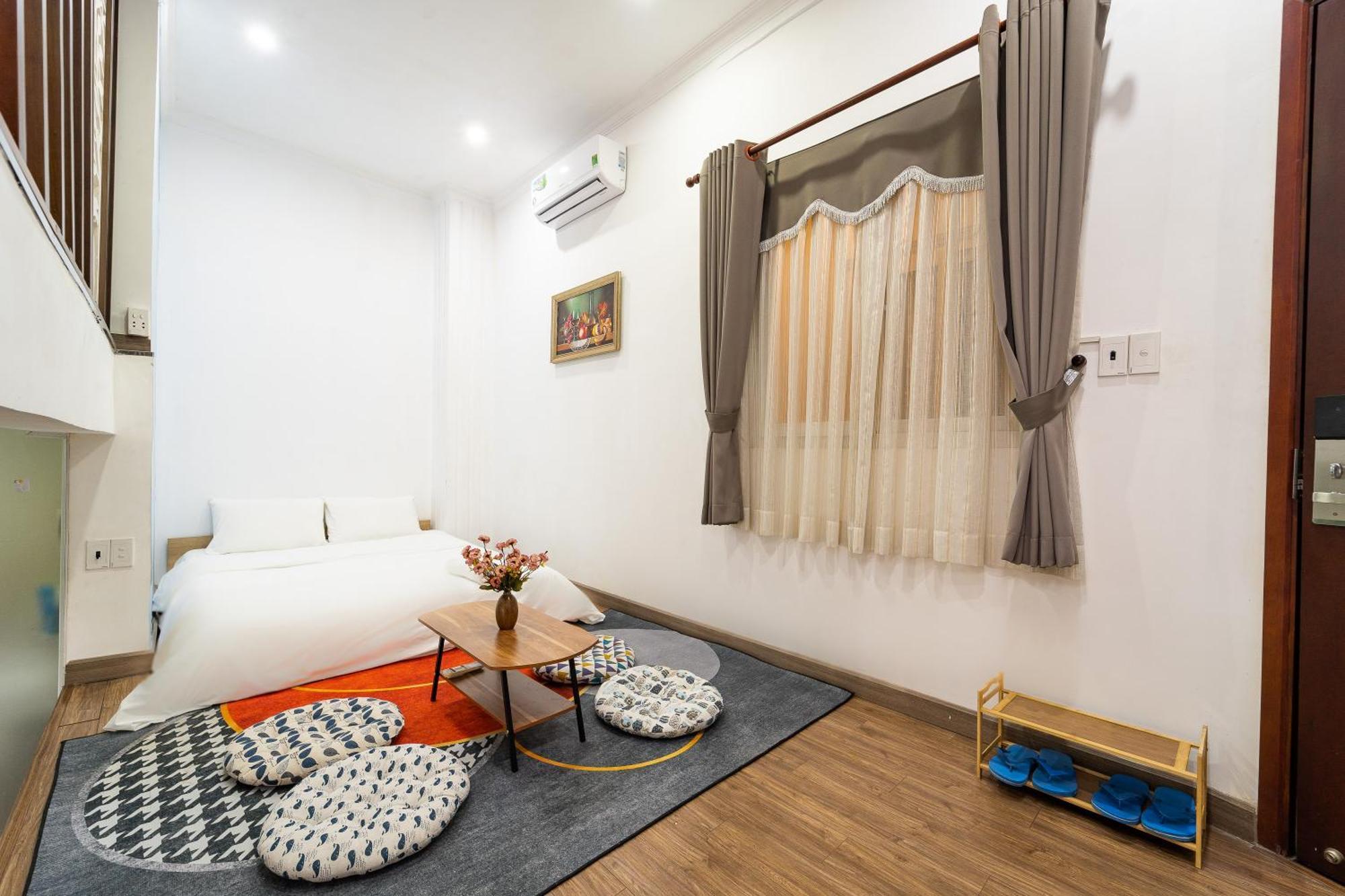 Hotel Gin House & Near Turtle Ho Chi Minh City