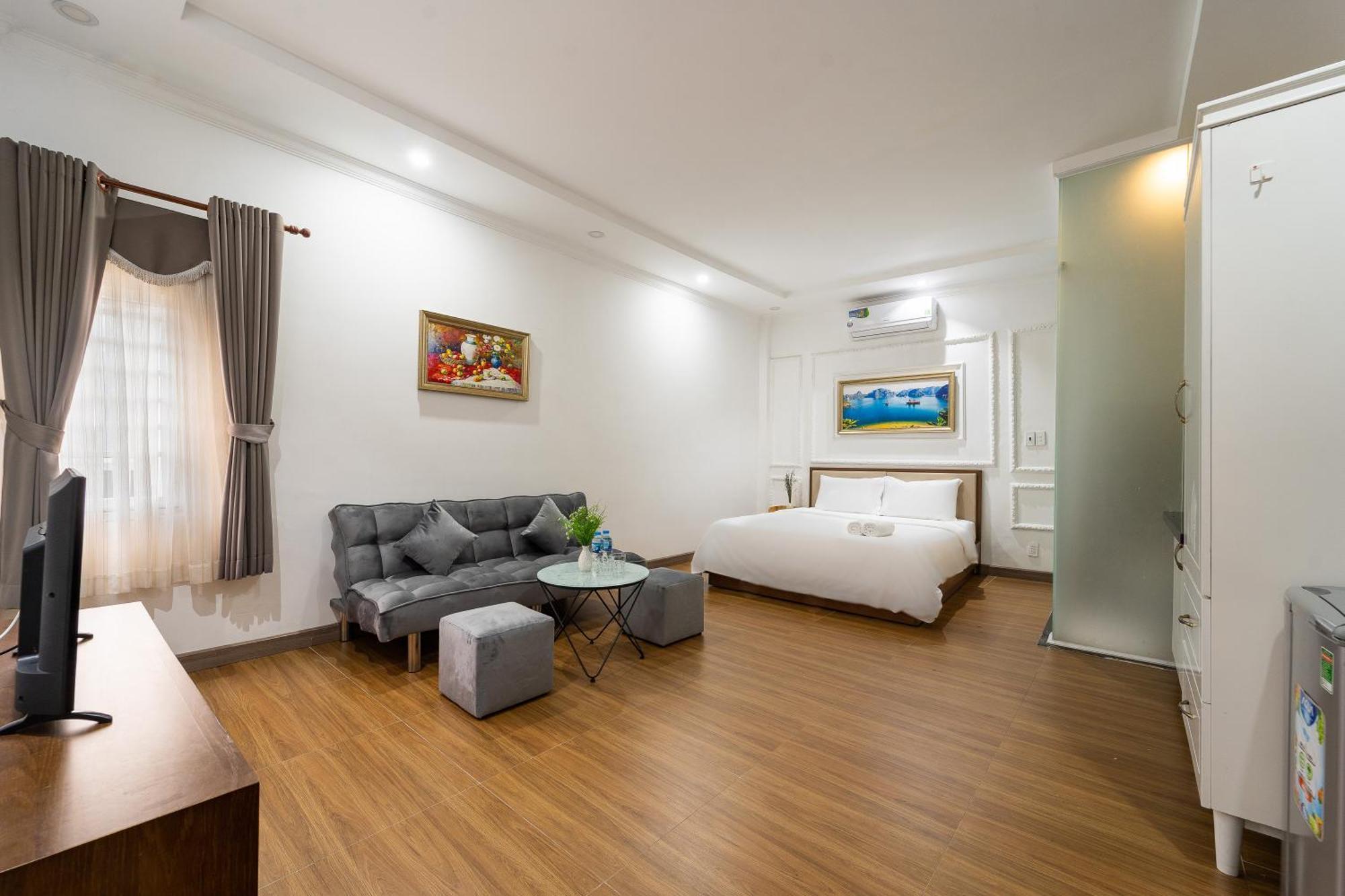 Hotel Gin House & Near Turtle Ho Chi Minh City