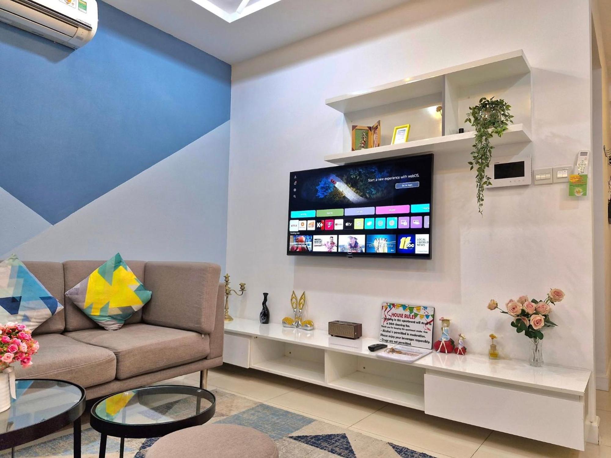 Linda Apartment-icon56-district4-3mins To Center Dtrc1- Infinity Pool- Awesome Rooftop * Ho Chi Minh City