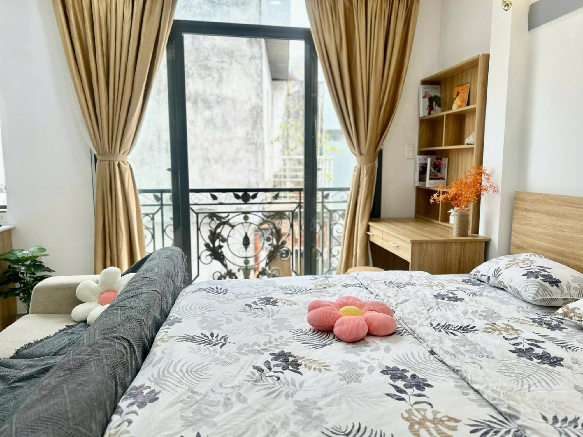 Four P Phu Nhuan 5*