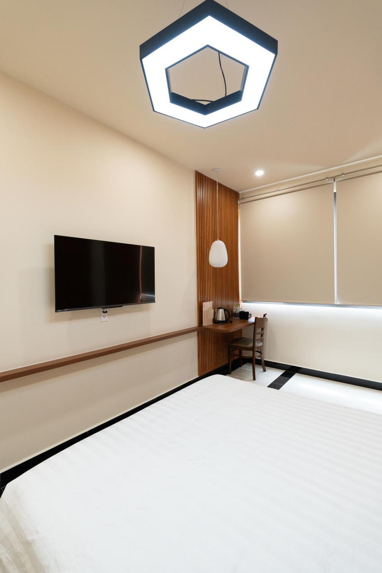 Hotel Ara Gem Ho Chi Minh City