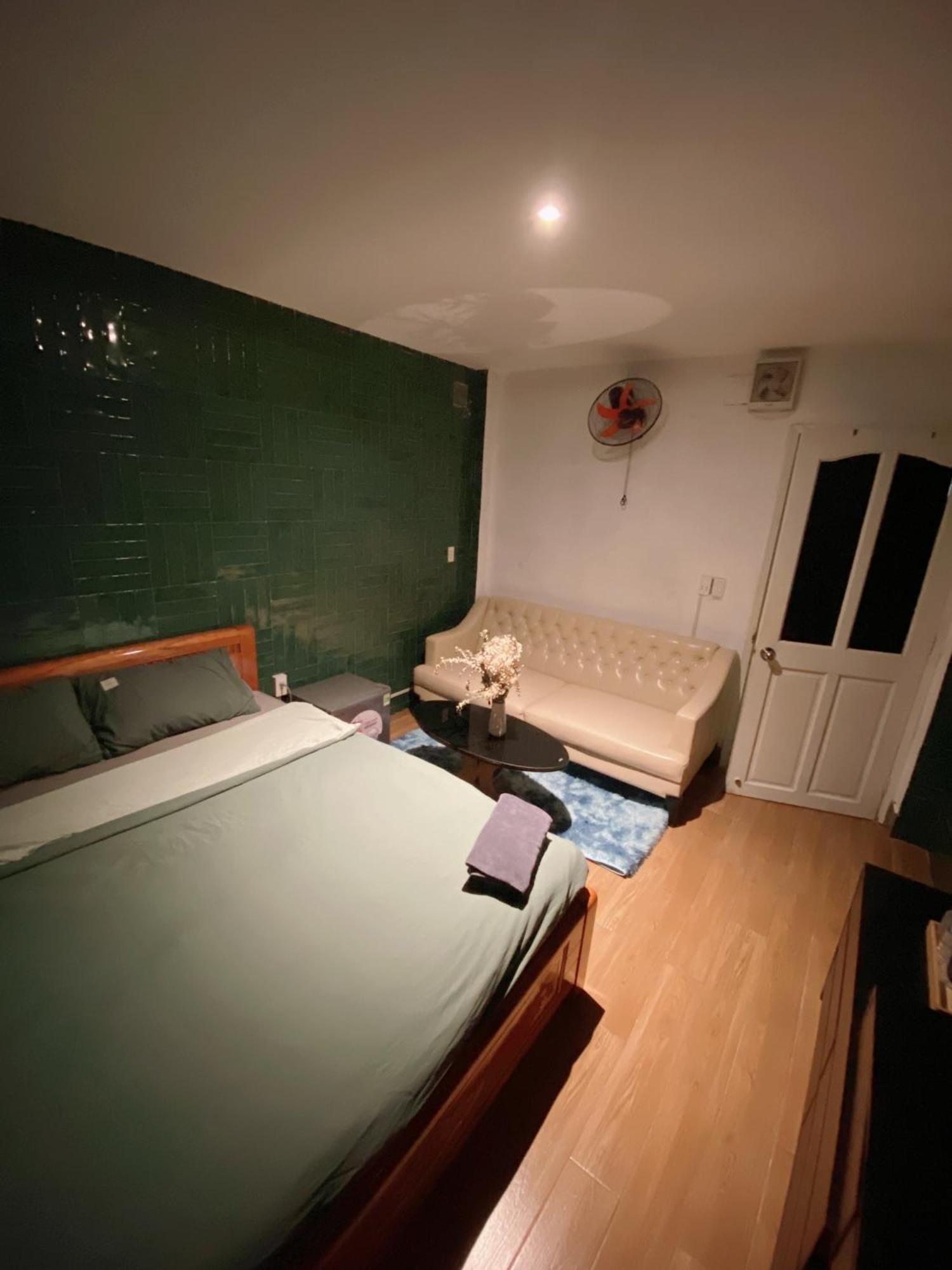Meow & Cafe 2 * TP. Hồ Chí Minh