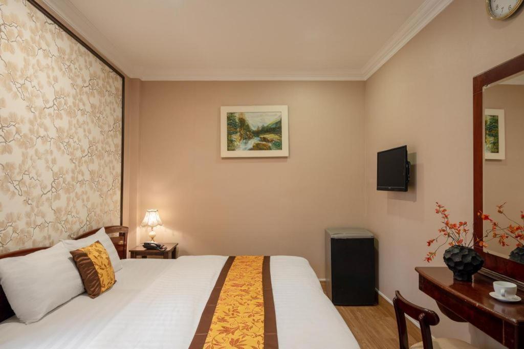 Daystar Ben Thanh Hotel