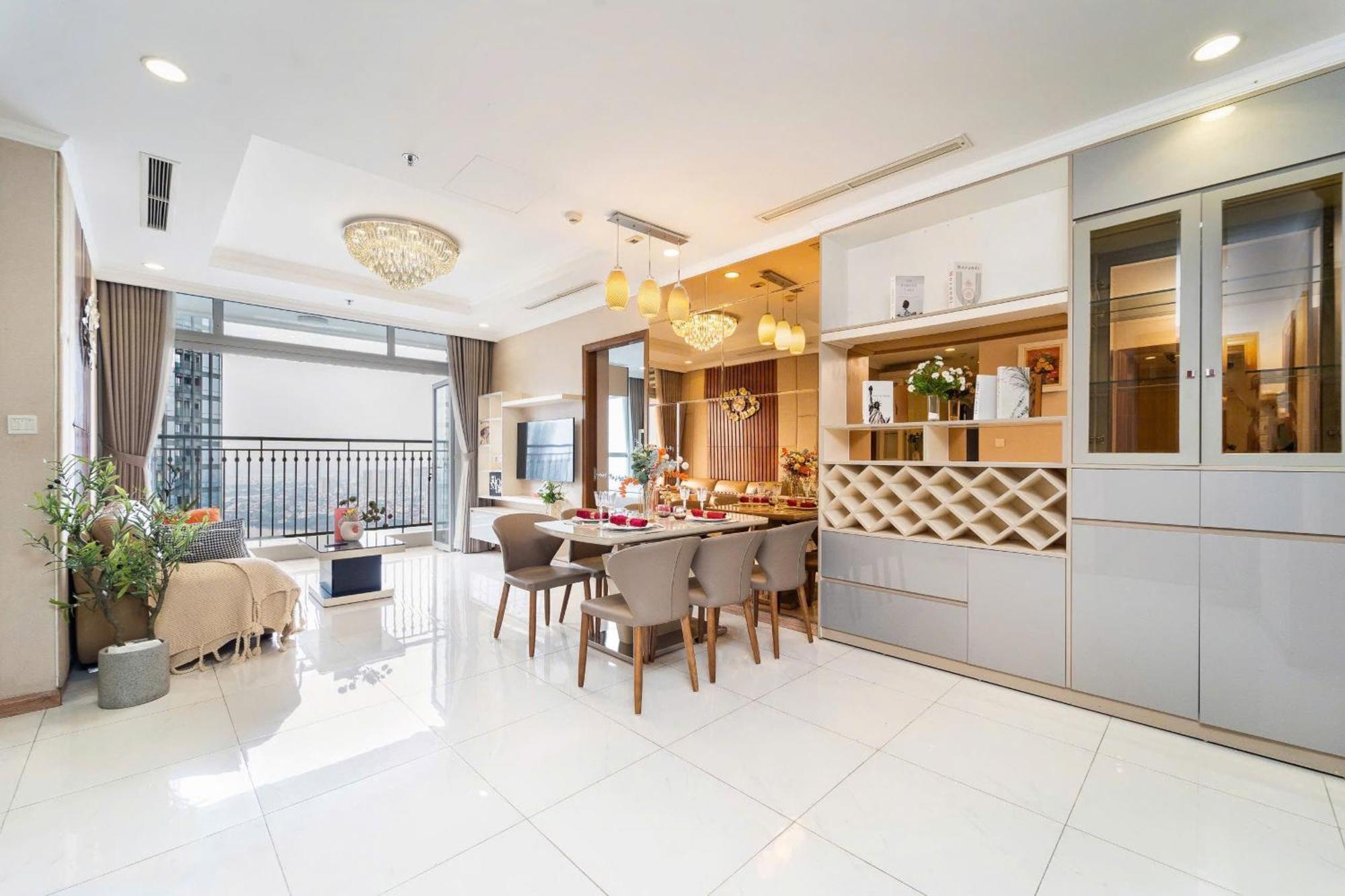 Apartment Landmark - Vinhomes Park Ho Chi Minh City