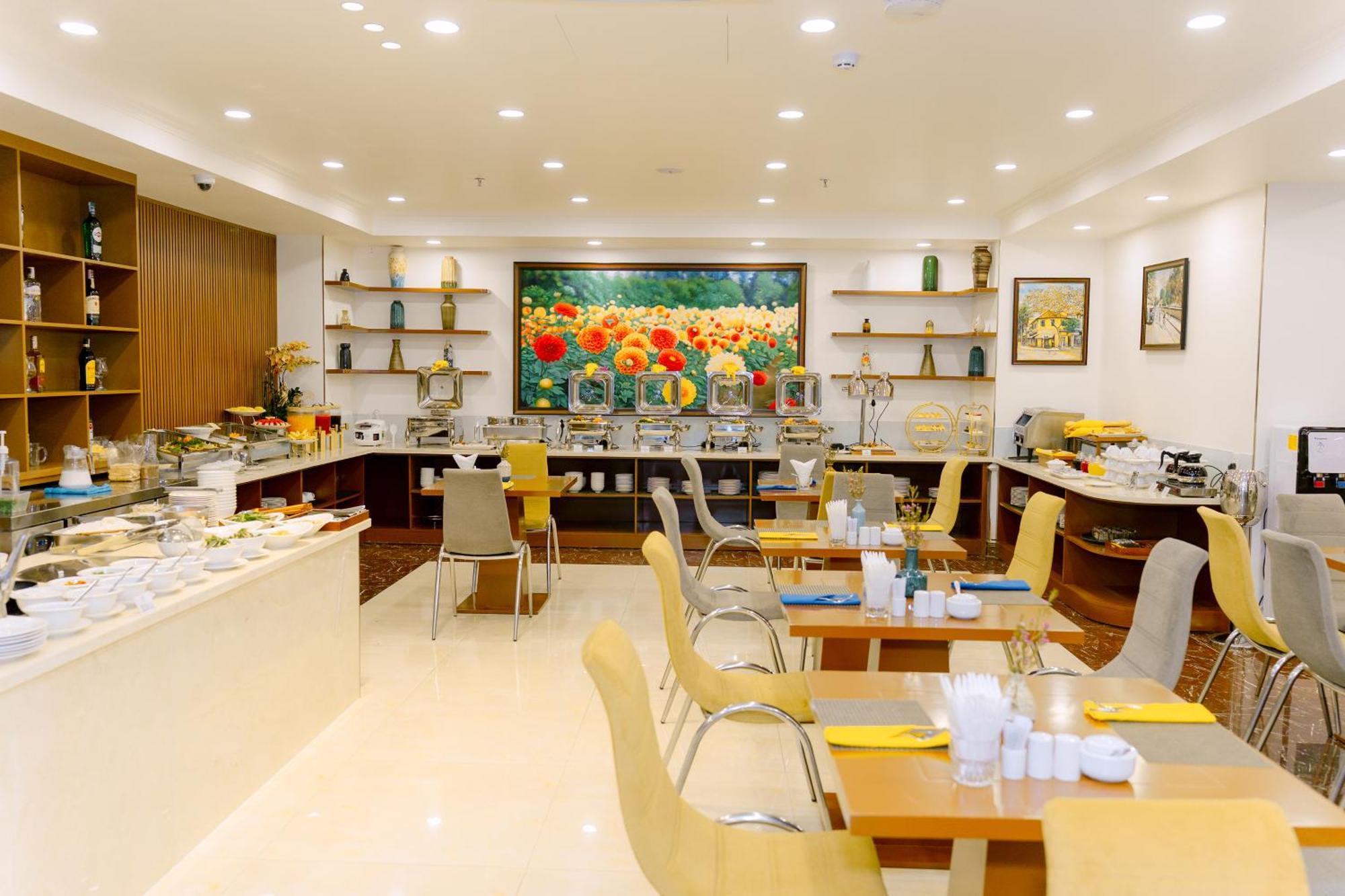 Hotel Dahlialand Saigon & Swimming Pool 4*