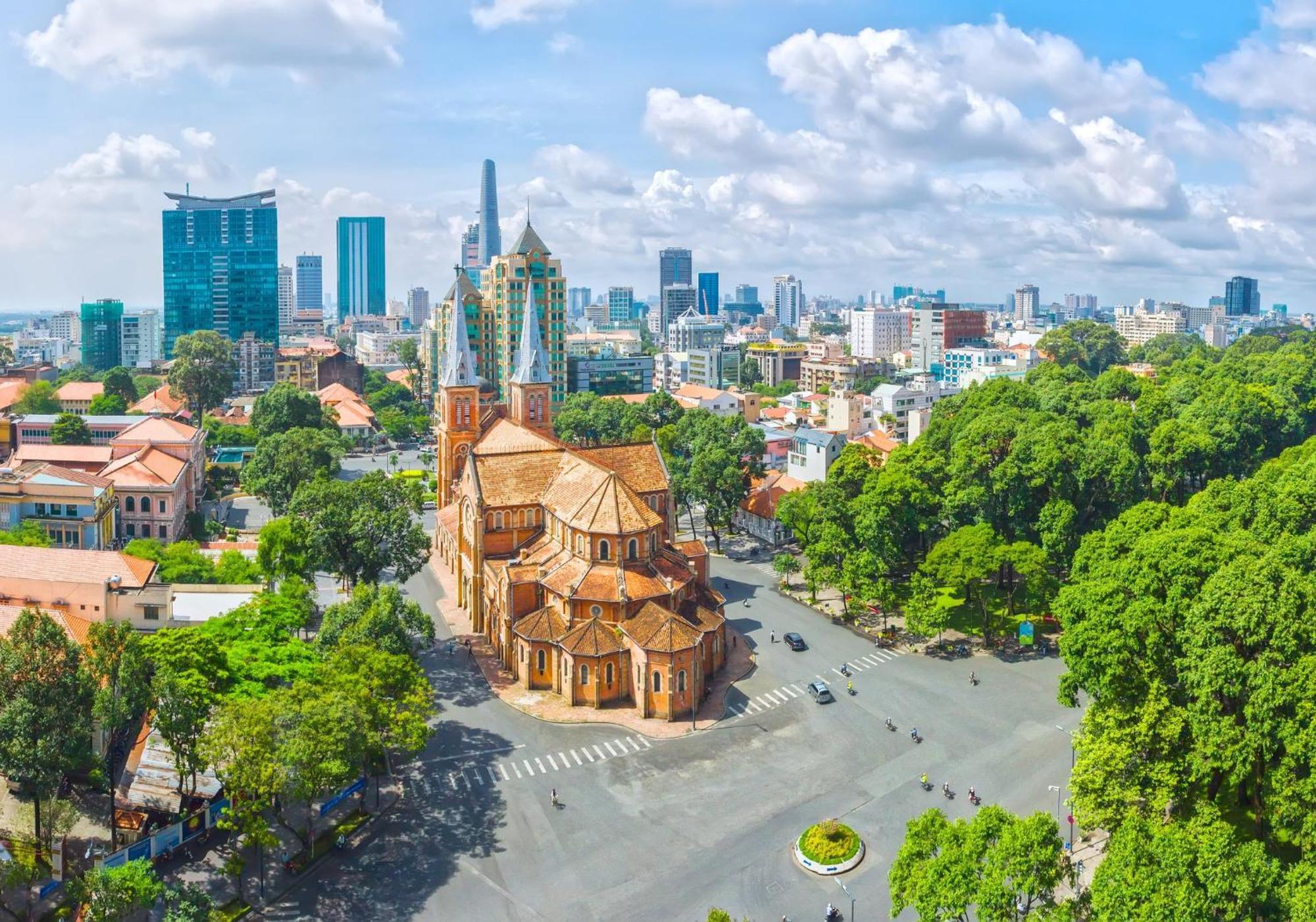 & Saigon Airport By Ihg 5* Ho Chi Minh City