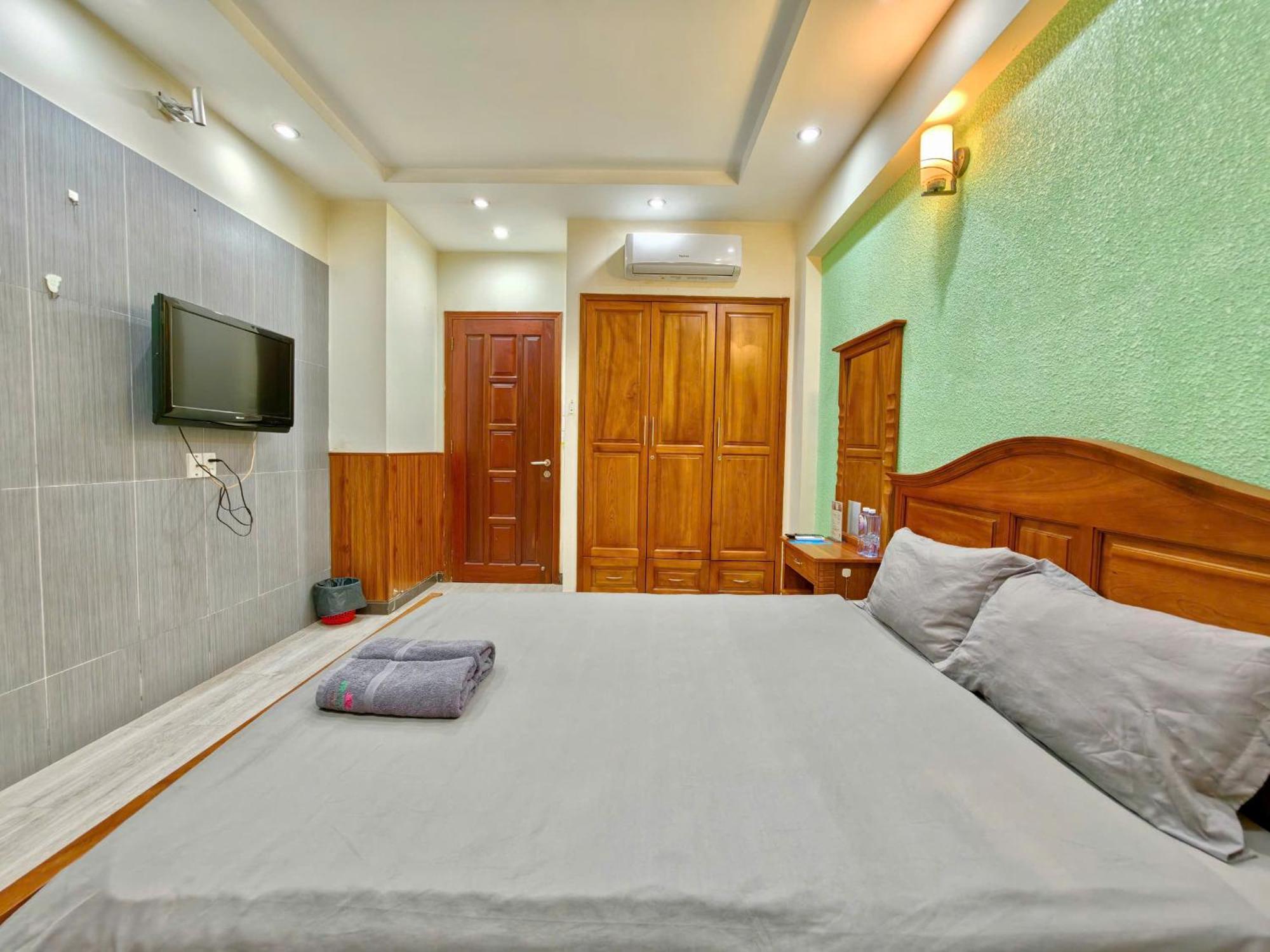 Sen Vivian Hotel 3*