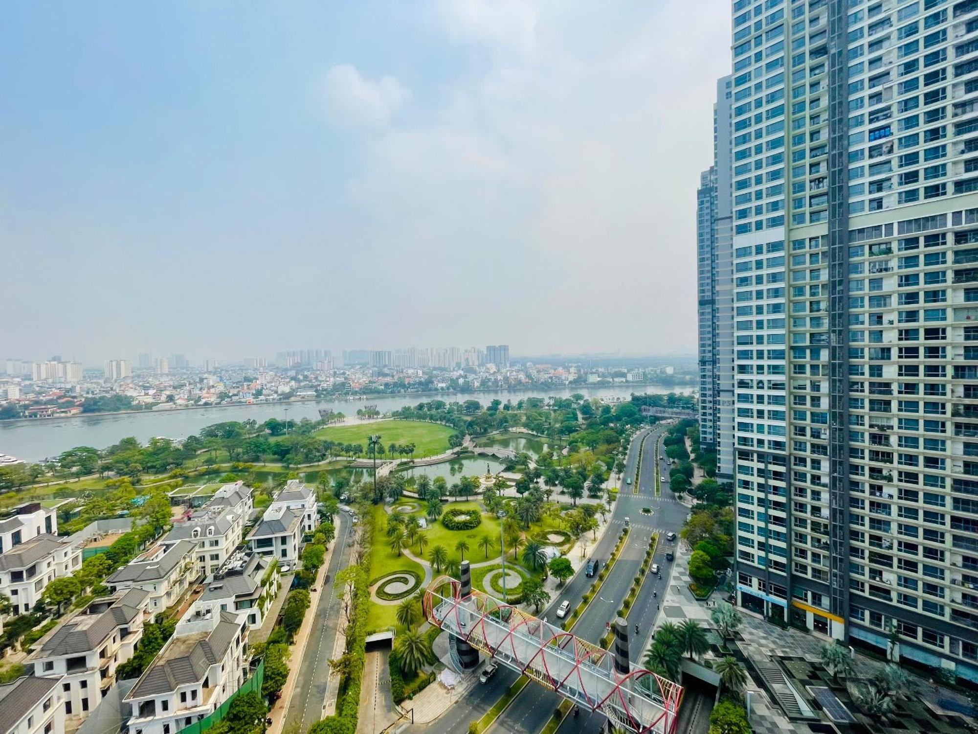 Luxury Landmark 5 Stars-river View-2br2wc-an Home-stay In The Of Vietnam *