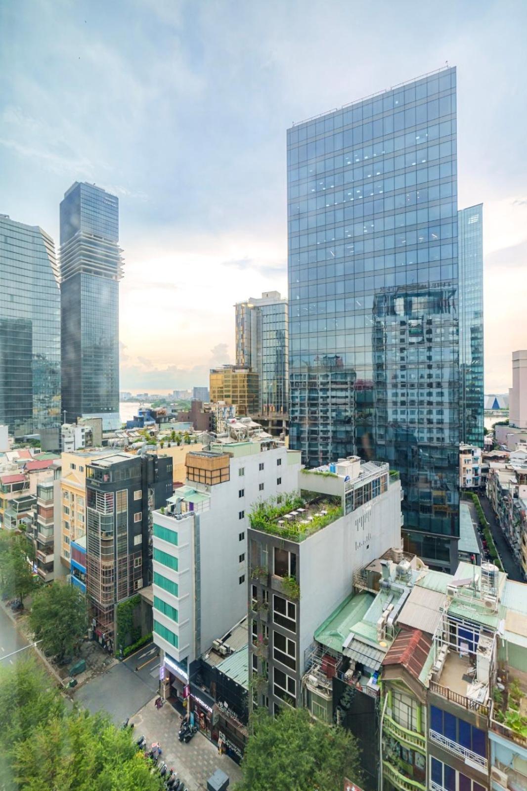 Saigon Hideout - Lancaster Building, Saigon And Japanese Downtown Căn hộ