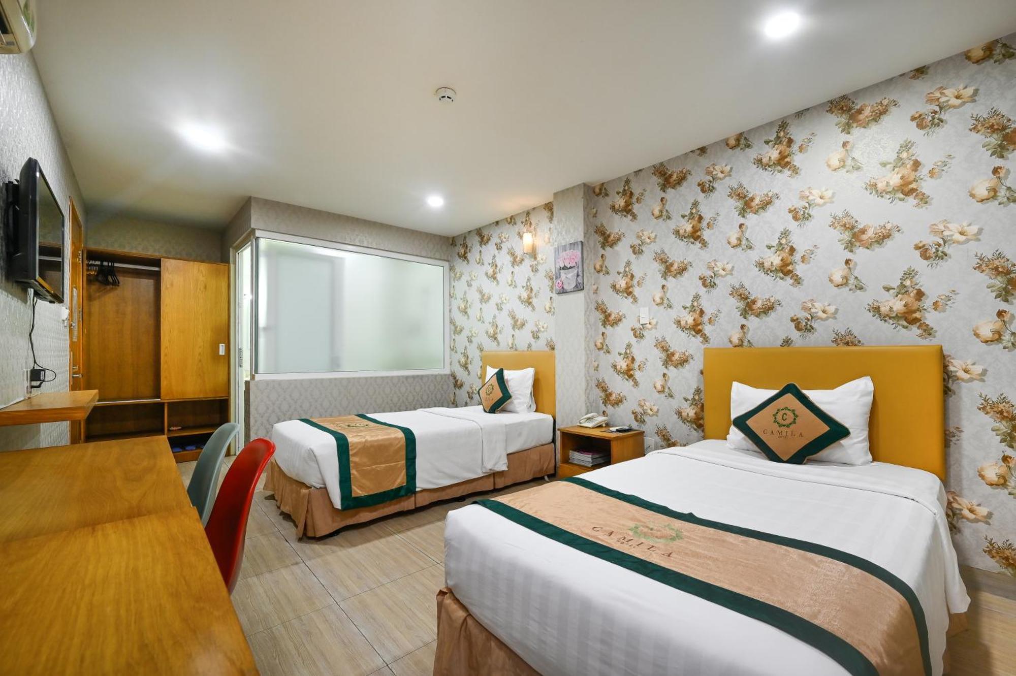 Camila Airport Khách sạn 3*