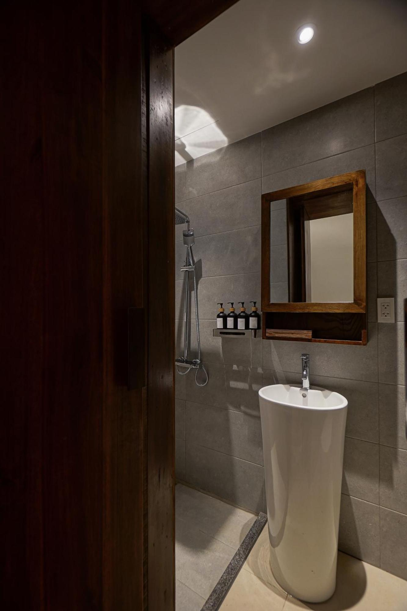 Hotel Nexus House Nguyen Binh Khiem - Near Saigon Zoo & Botanical Gardens Ho Chi Minh City