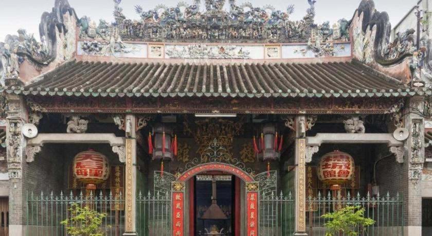 Reddoorz Thinh Gia Phat Hoang Hoa Tham Tan Binh 2*