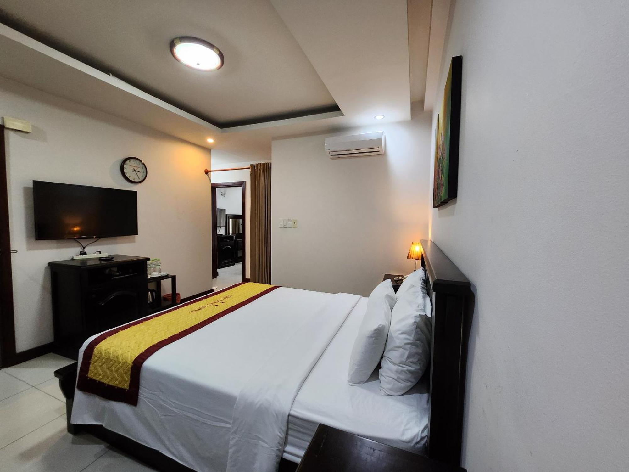 Vien Dong District 7 Phu My Hung Hotel