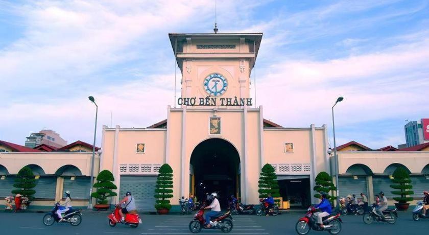 Reddoorz Thinh Gia Phat Hoang Hoa Tham Tan Binh TP. Hồ Chí Minh