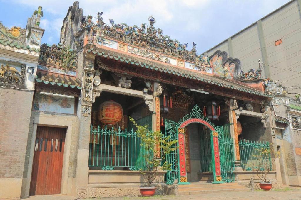 Reddoorz Thinh Gia Phat Hoang Hoa Tham Tan Binh 2* TP. Hồ Chí Minh