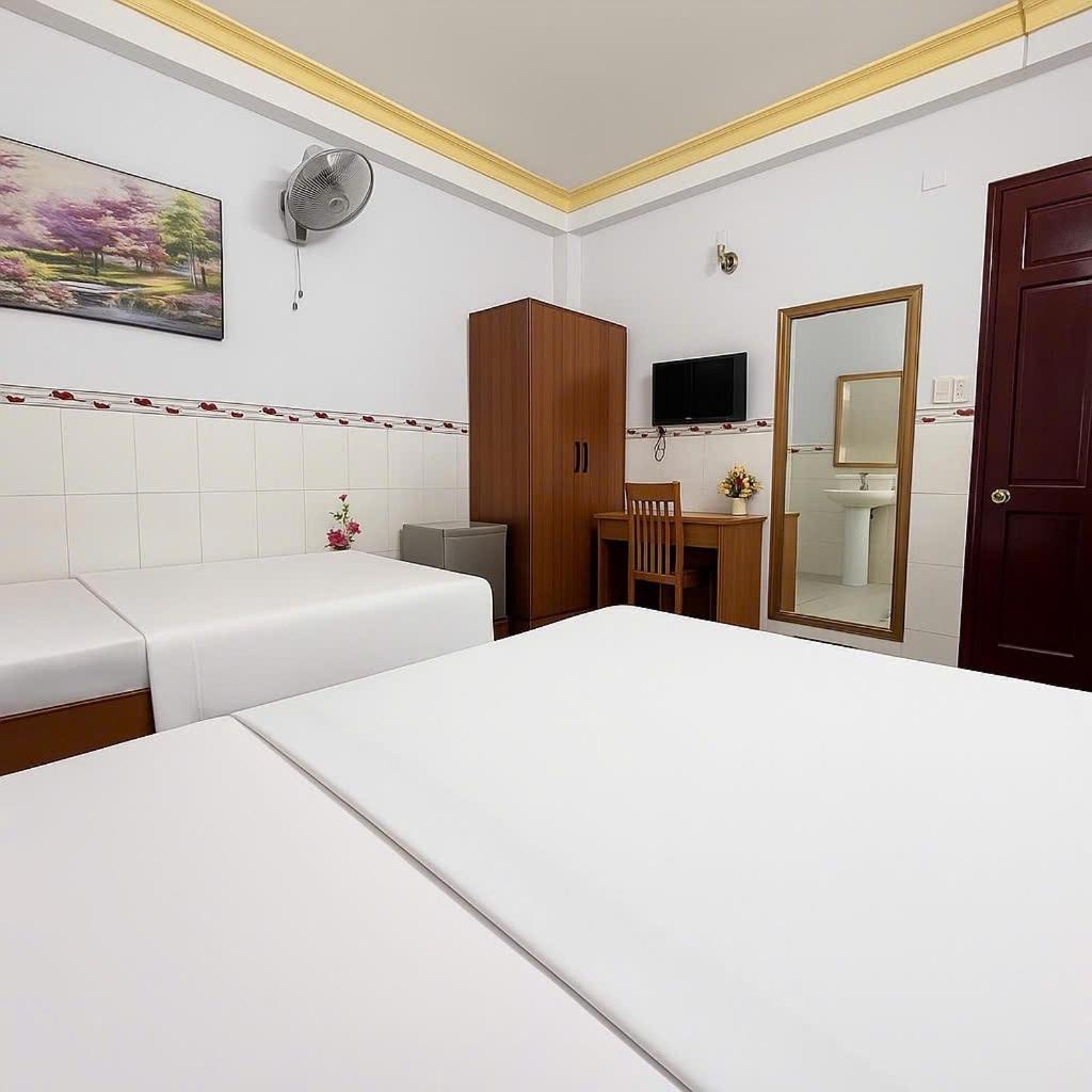 Diamond Hotel Cmt8 - Center Saigon Ho Chi Minh City