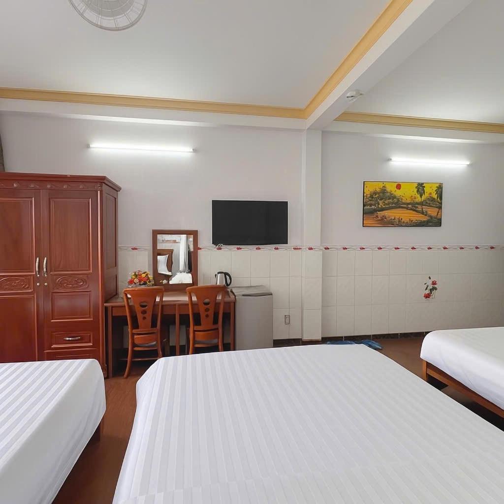 Diamond Hotel Cmt8 - Center Saigon