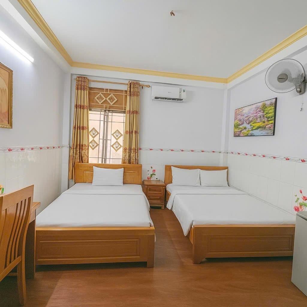 Hotel Diamond Hotel Cmt8 - Center Saigon 2*