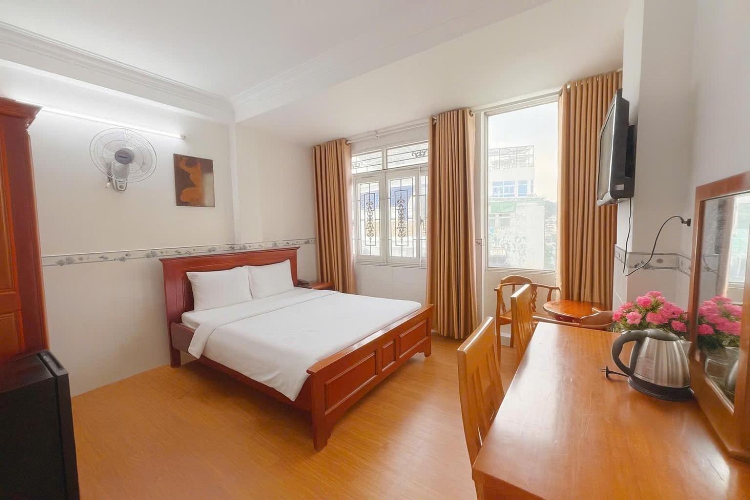 Hotel Diamond Hotel Cmt8 - Center Saigon Ho Chi Minh City