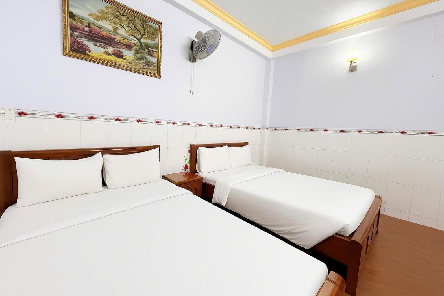 Hotel Diamond Hotel Cmt8 - Center Saigon