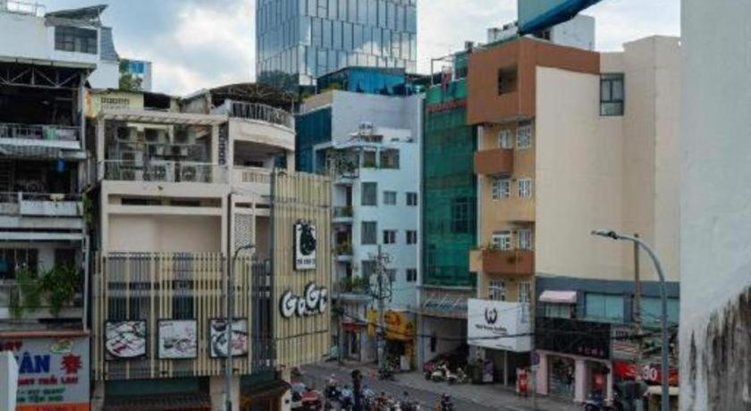 Hotel Tuan Viet Dinh Tien Hoang *