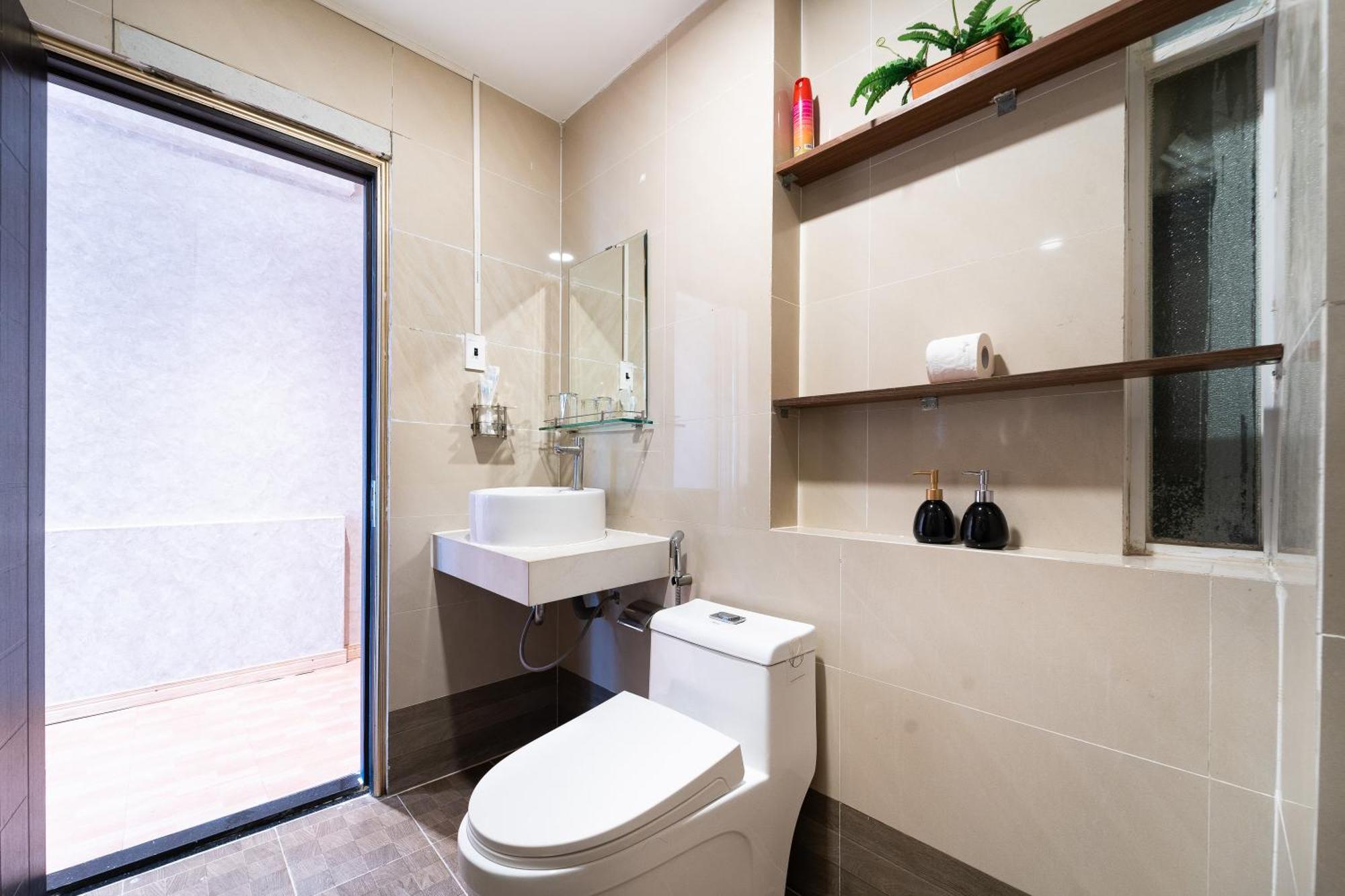 King Kitchen Hotel