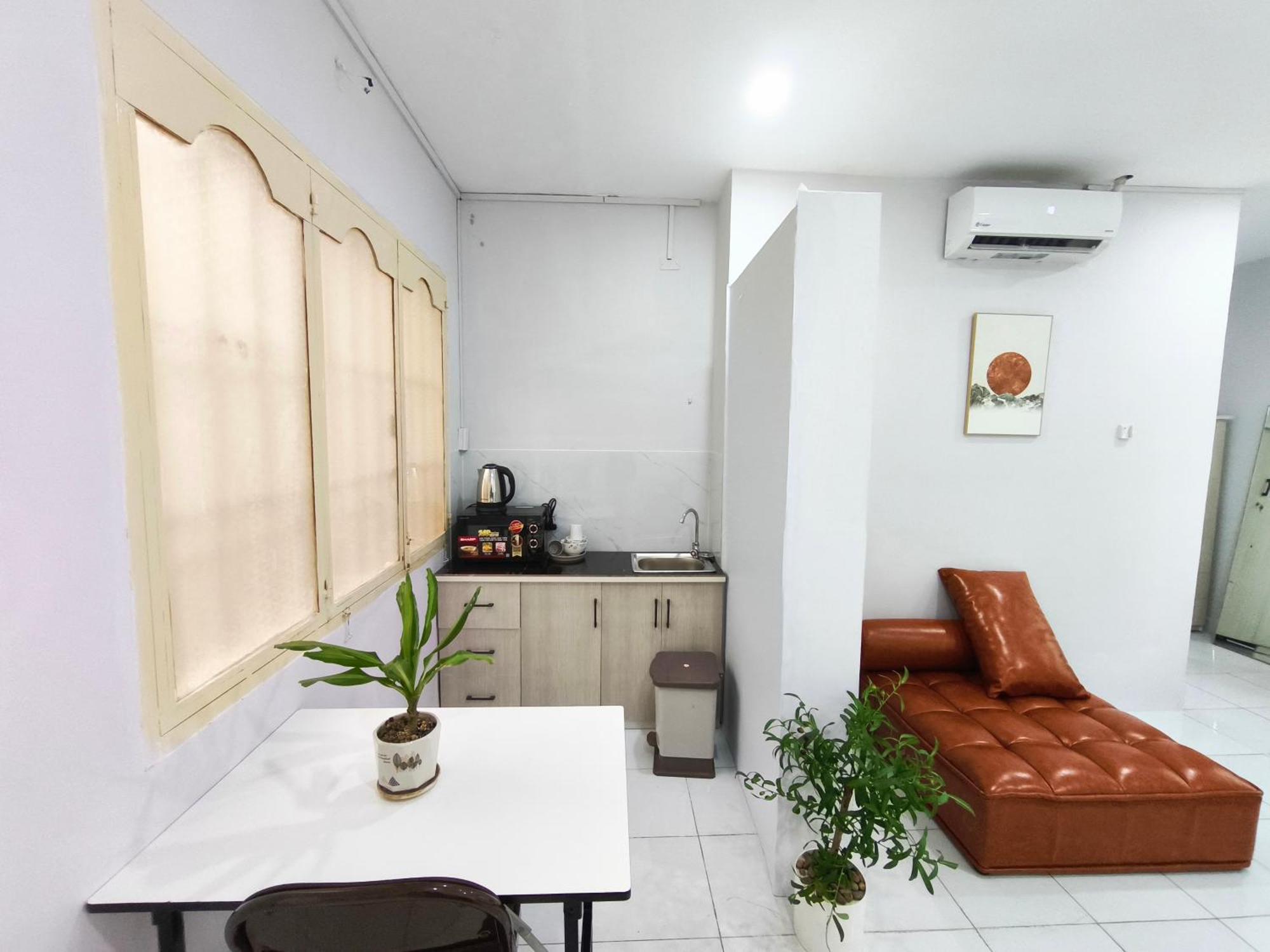 Serenity River Saigon Apartment *