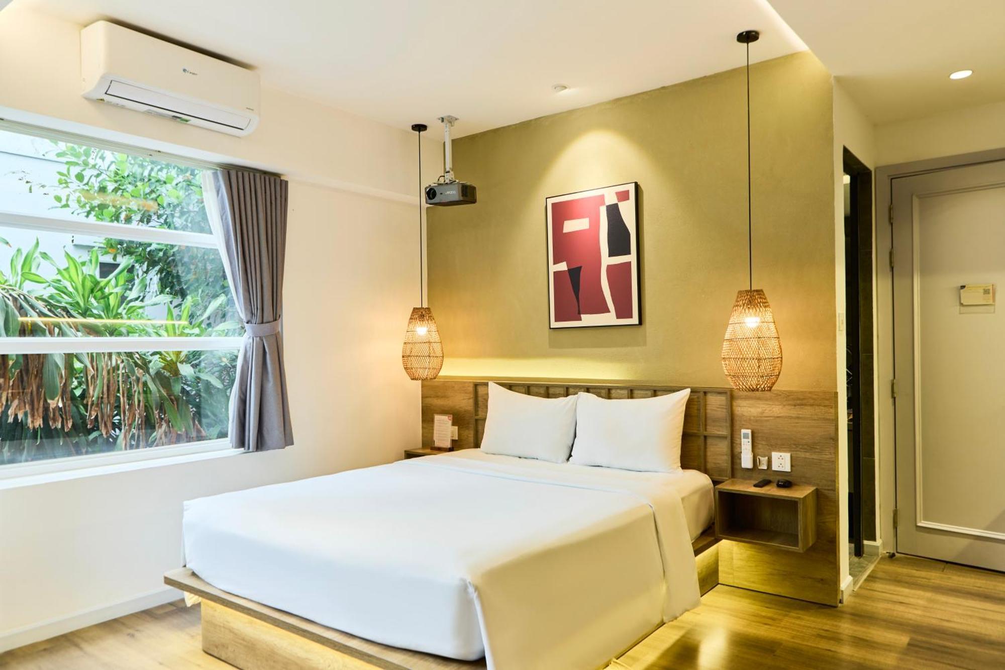Kin Wander Tan Phong, The Moonage Aparthotel *