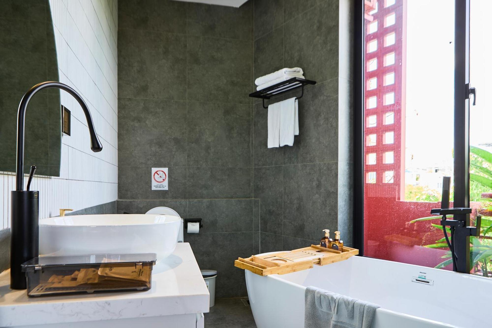 Aparthotel Kin Wander Tan Phong, The Moonage