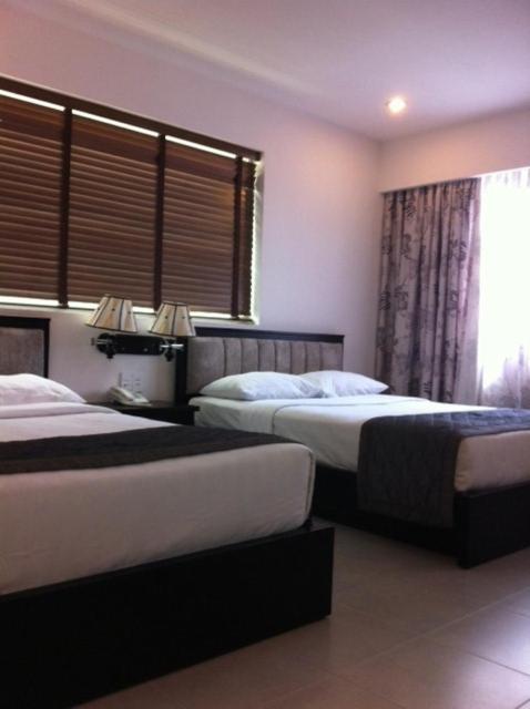 Hoang Vinh 2*