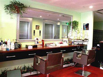 Aparthotel Homestead Parkview 4*