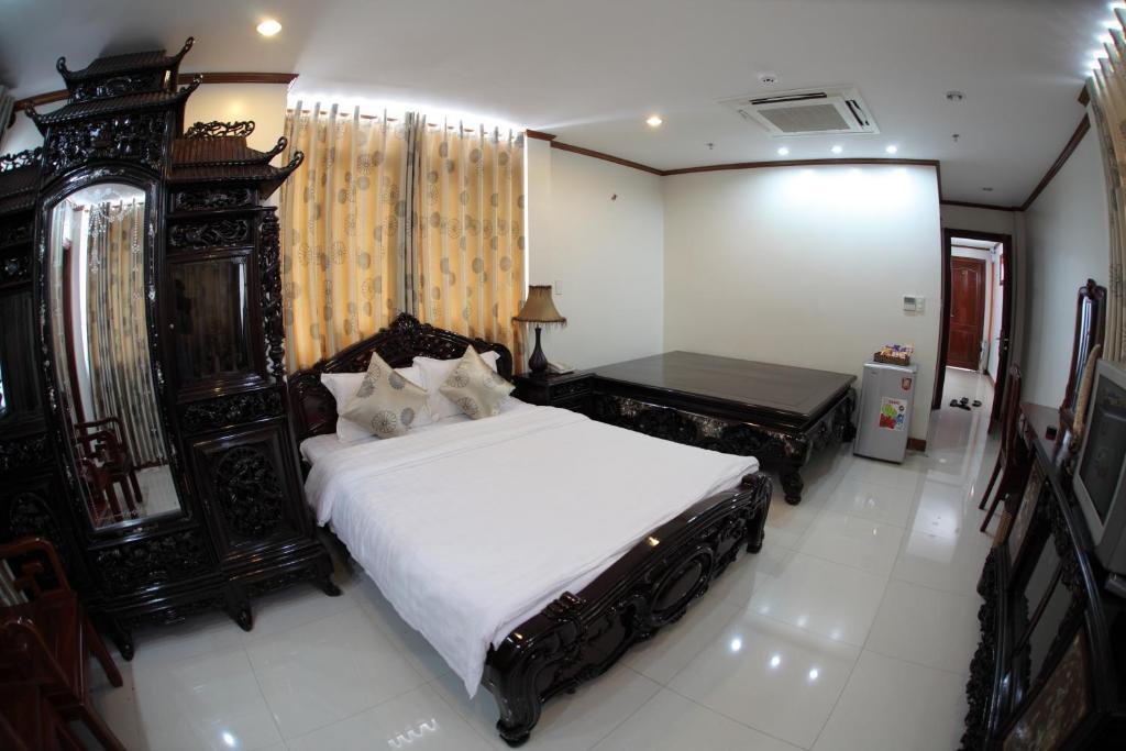 Kally Saigon Hotel 2*