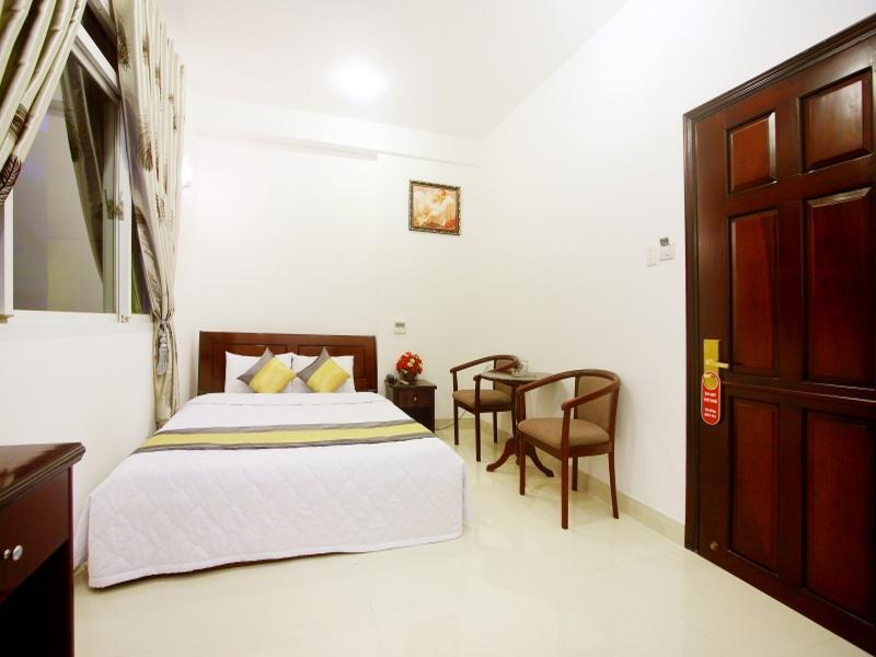 Rain Bow Hotel Ho Chi Minh City