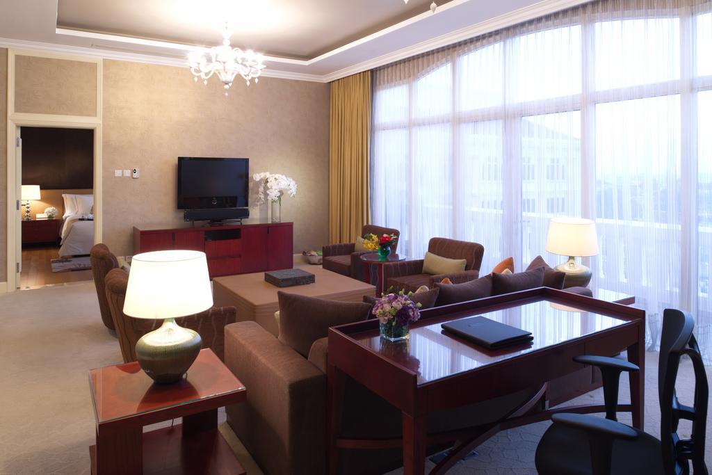 Equatorial Bandar Ho Chi Minh